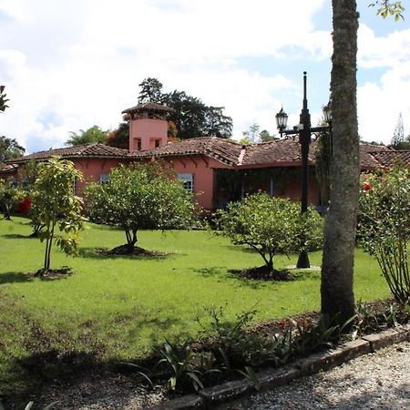 Ecohotel La Masia Llanogrande  Екстер'єр фото